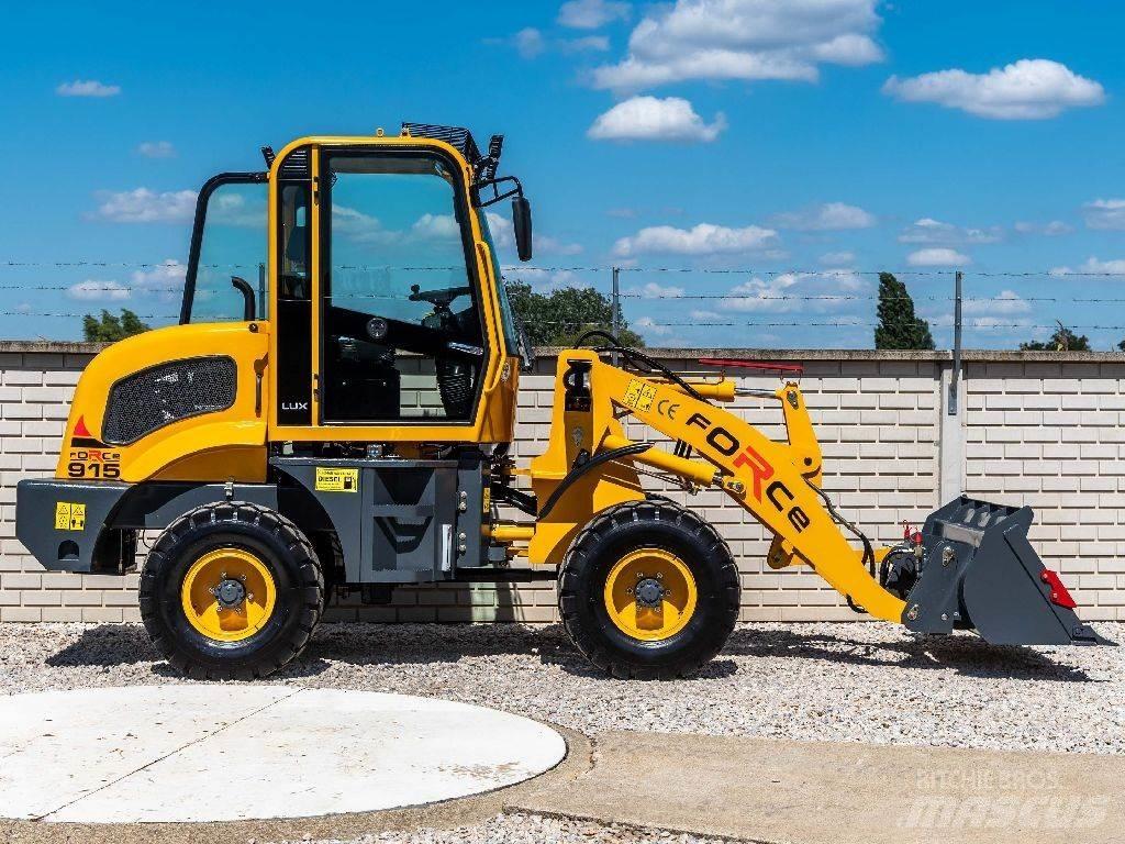 Force 915 lux Cargadora forestal
