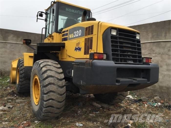 Komatsu WA 320-5 Cargadoras sobre ruedas