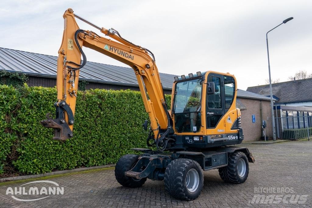 Hyundai R55W-9A Excavadoras de ruedas