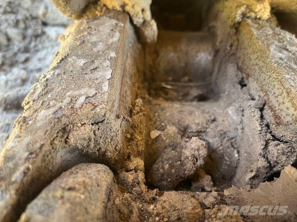 Komatsu PC 240 LC-8 Excavadoras de cadenas