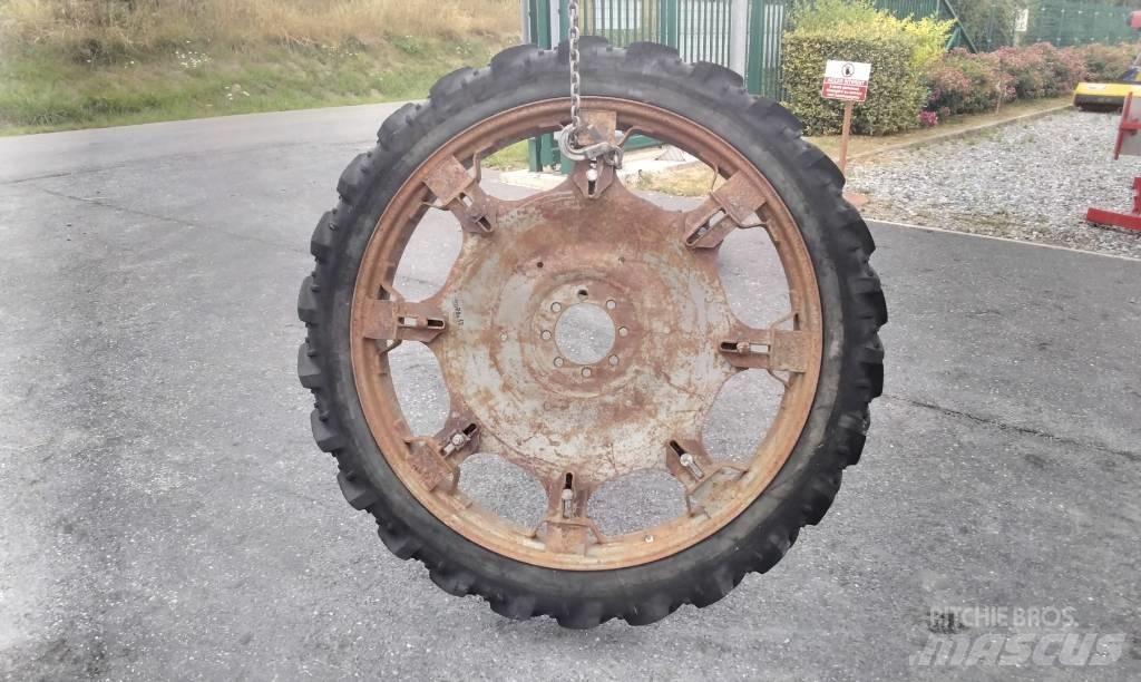 Kleber 8.3R44 Neumáticos, ruedas y llantas