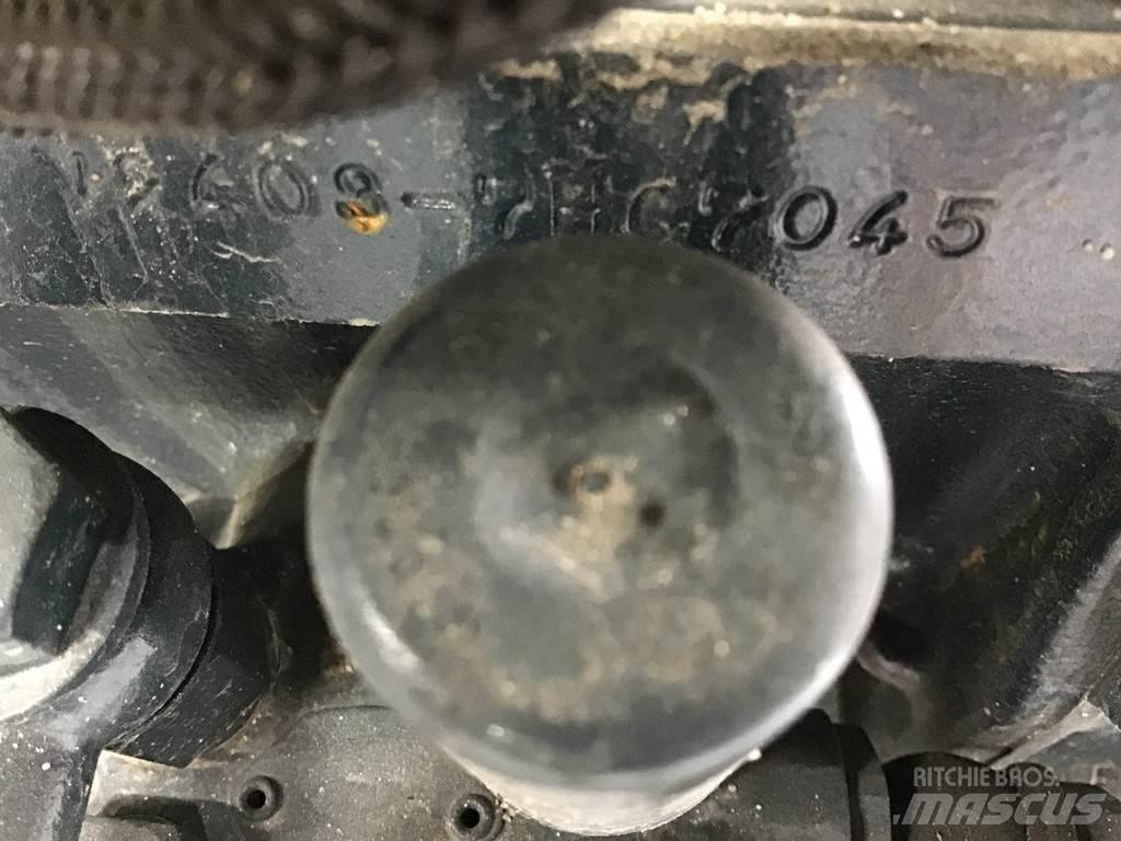 Kubota V2403 NEW Motores