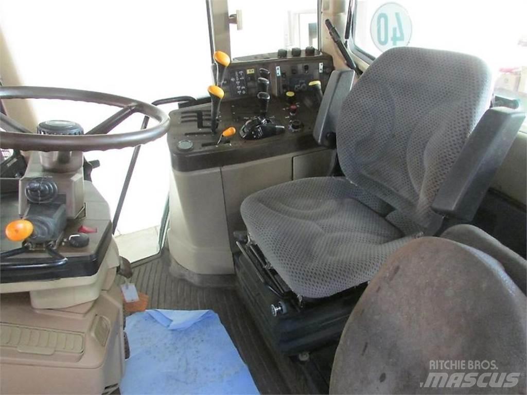 John Deere 6310 Tractores