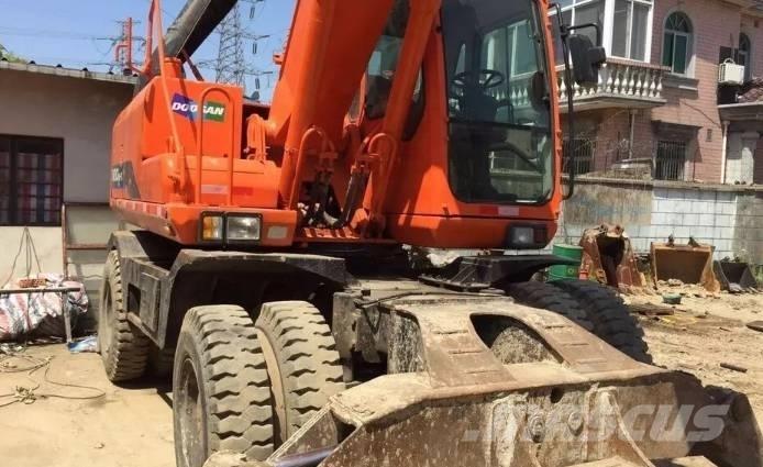 Doosan DH210W Excavadoras de ruedas