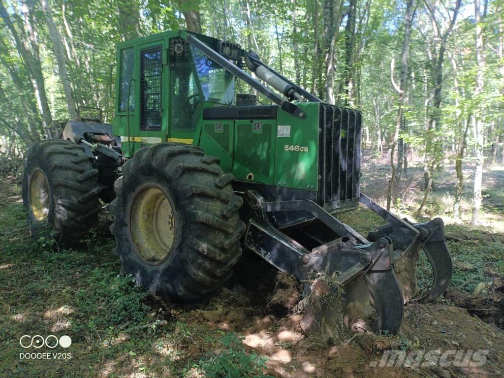 John Deere 548 G III Arrastrador de troncos