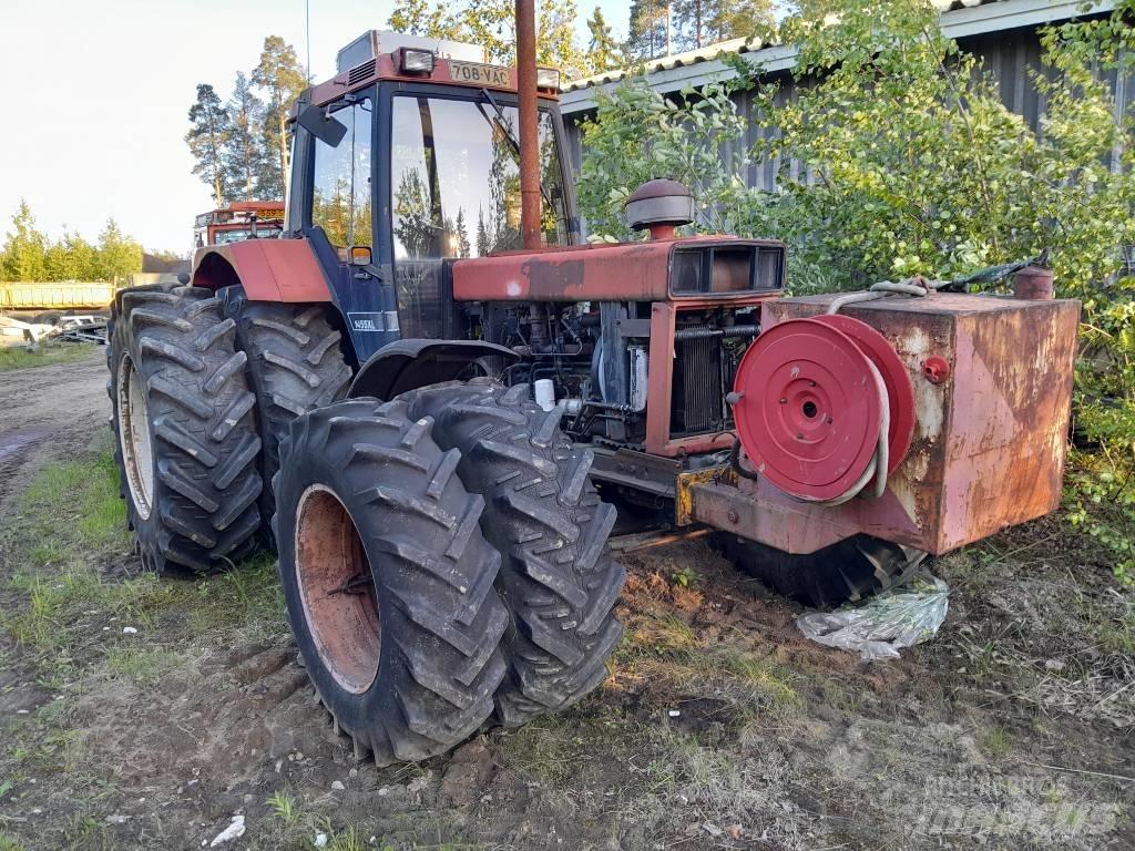 CASE 1455 Tractores