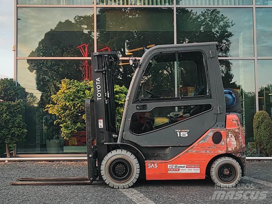 Toyota 02-8FGF15 Carretillas LPG