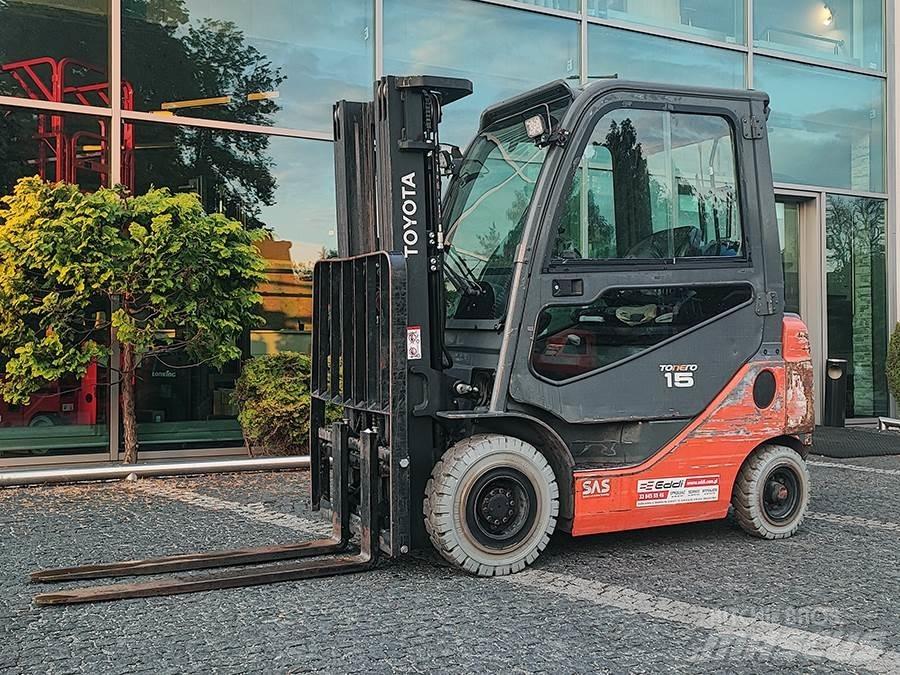 Toyota 02-8FGF15 Carretillas LPG