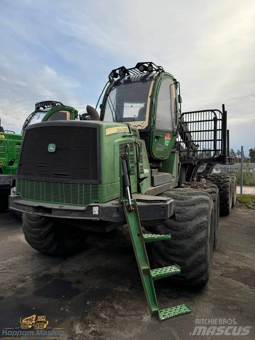 John Deere 1910E Autocargadoras