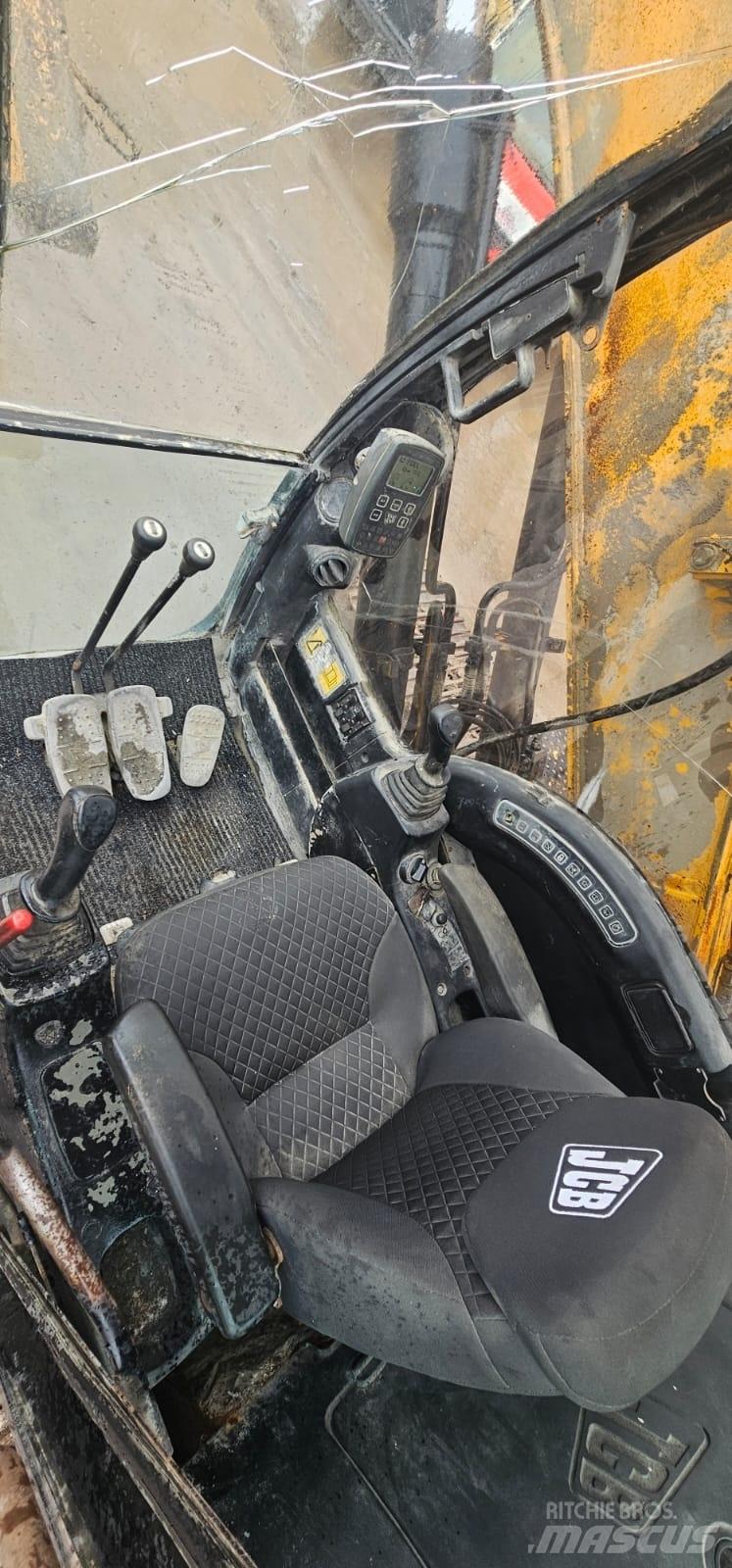 JCB JS 220 LC Excavadoras de cadenas
