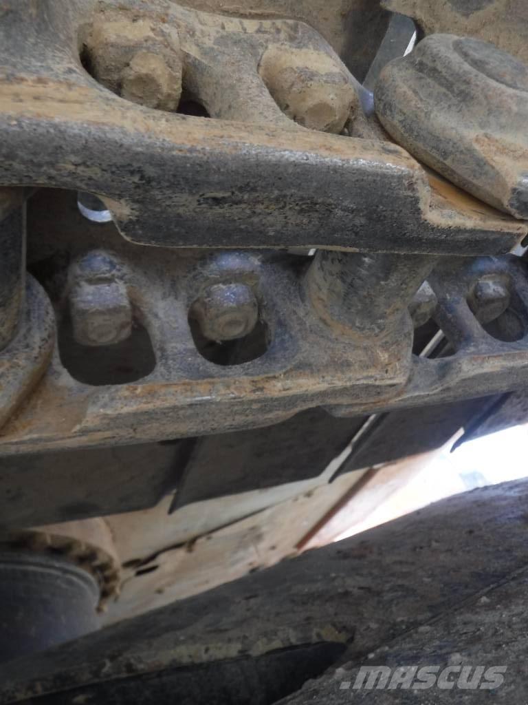 Hitachi ZX 135 US-6 Excavadoras de cadenas