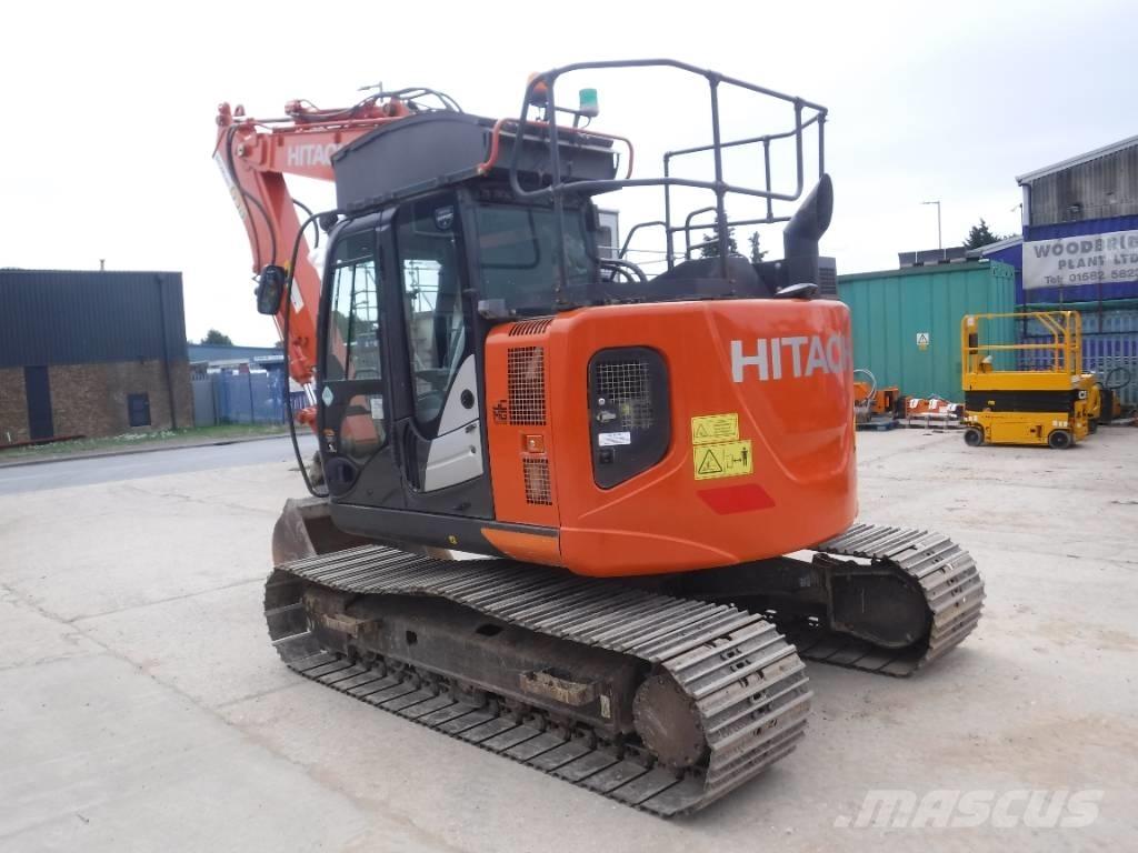 Hitachi ZX 135 US-6 Excavadoras de cadenas