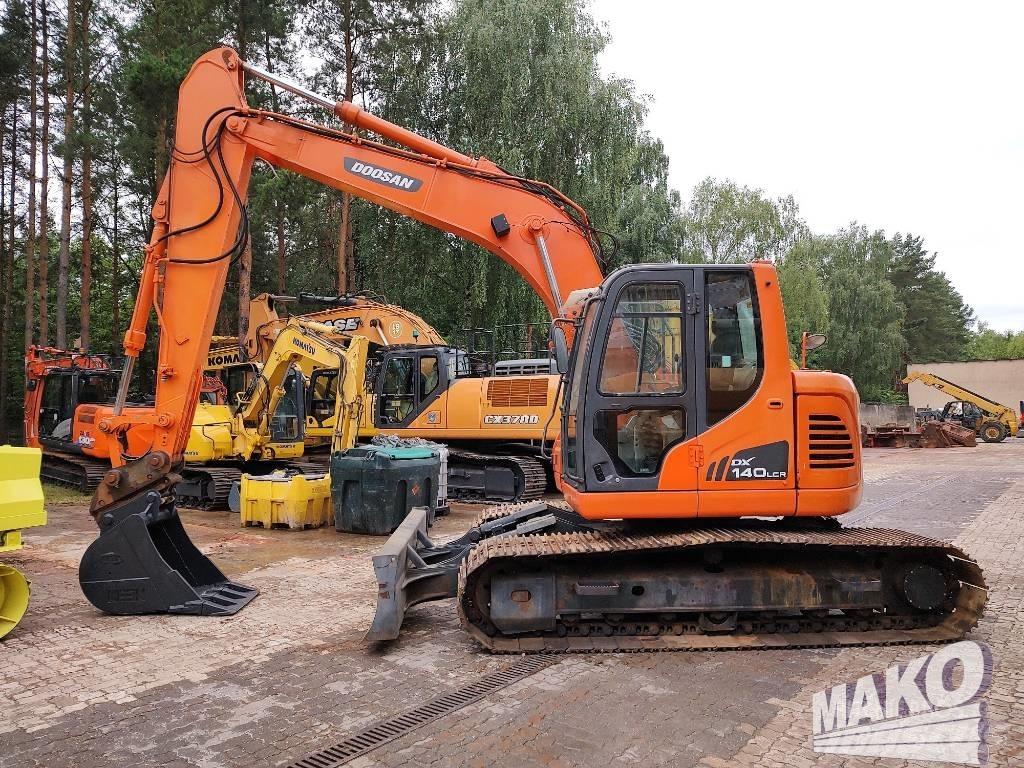 Doosan DX 140 LCR Excavadoras de cadenas