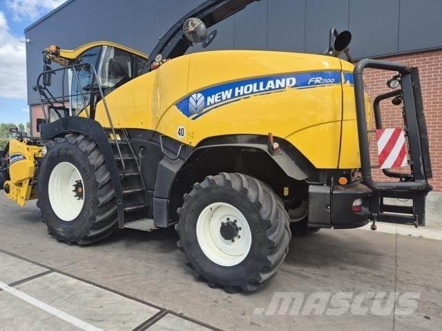 New Holland FR700 Picadoras de forraje autopropulsadas
