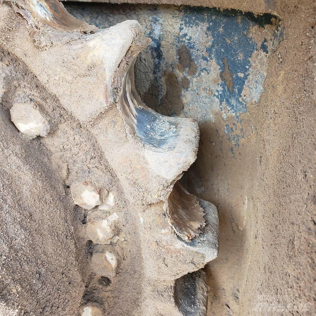 Hyundai HX 380 L Excavadoras de cadenas