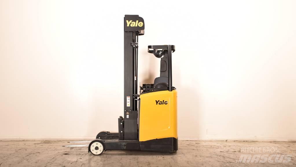 Hyster MR 14 Carretillas retráctiles
