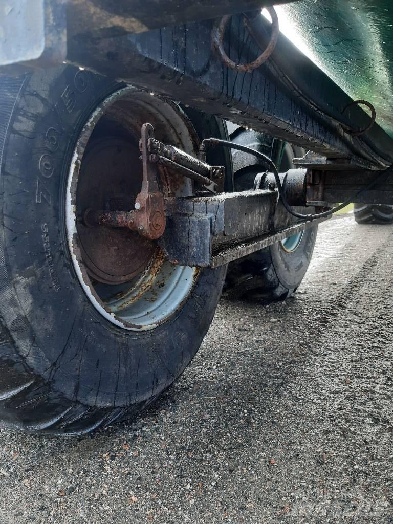 Moi RX95 Cisternas o cubas esparcidoras de purín