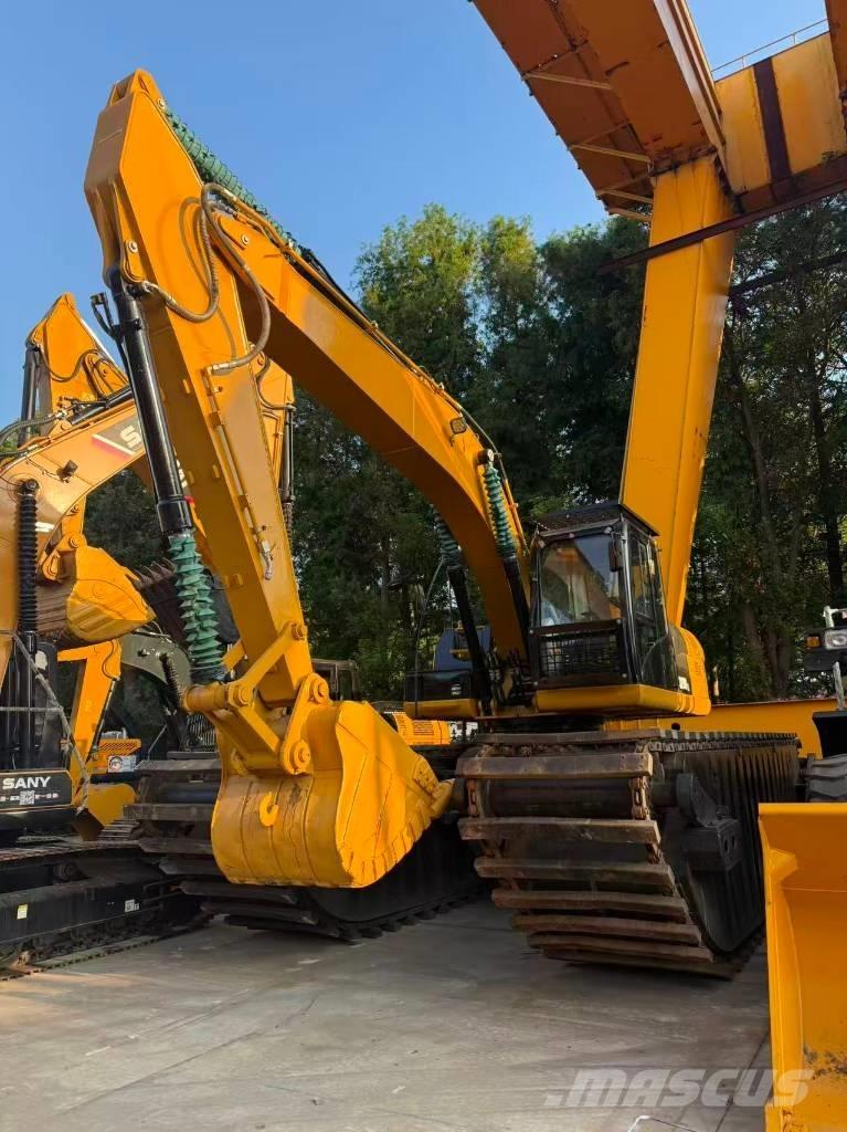 CAT 320 D Excavadoras anfibio