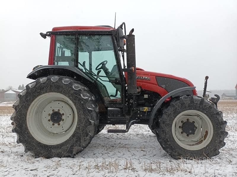 Valtra A 93 HITECH Tractores