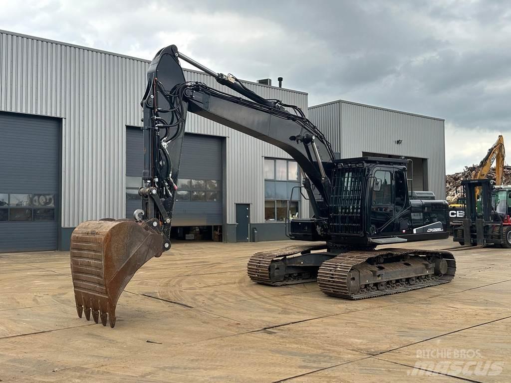 Doosan DX225LC-5 Excavadoras de cadenas