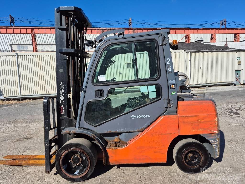 Toyota 8 FGU 32 Otras carretillas elevadoras
