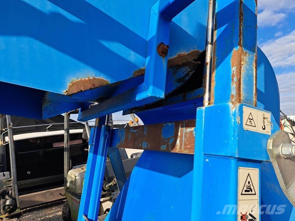 Nobili TRP 145 RT Desmenuzadoras, cortadoras y desenrolladoras de pacas