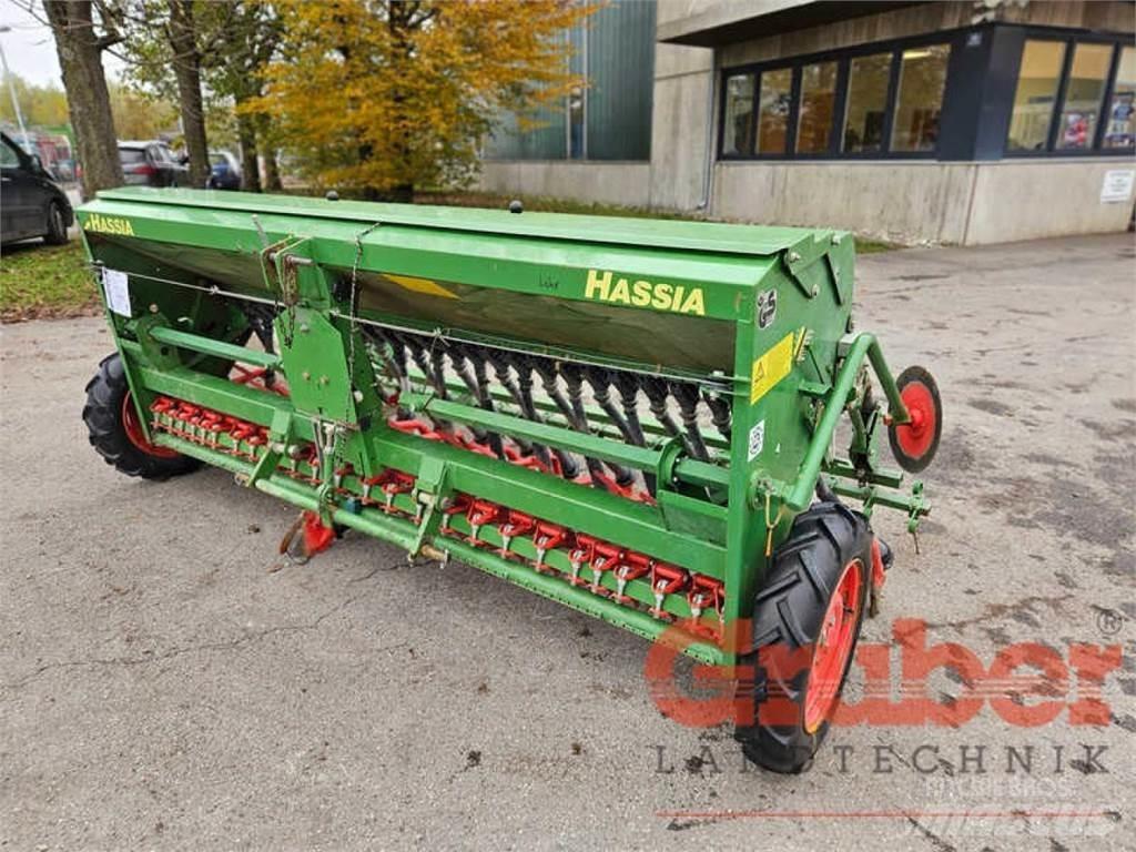 Hassia DKL 300/25 Sembradoras