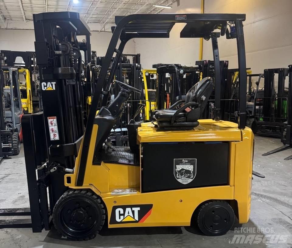CAT EC30N2 Carretillas de horquilla eléctrica