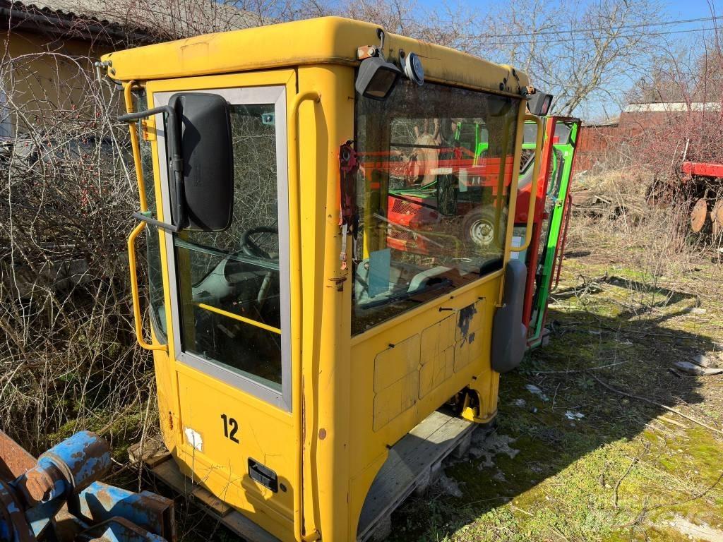 Volvo L 180 E CABIN Cabinas e interior