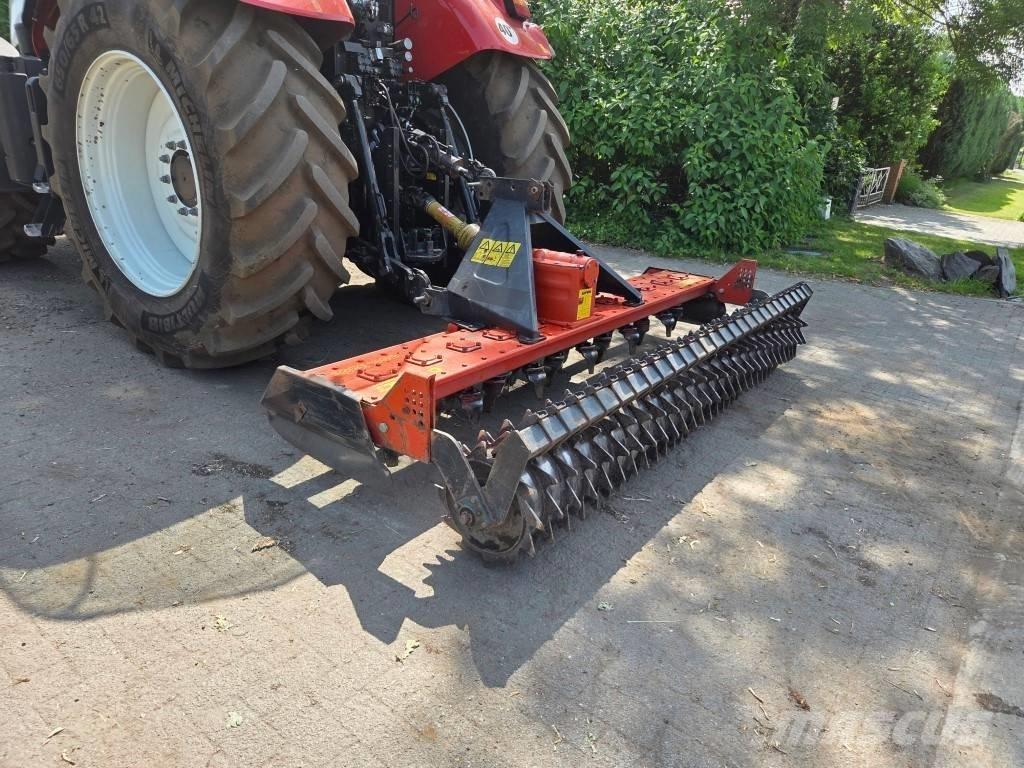  Compact mod. 3000 Gradas rotativas / rotocultivadores