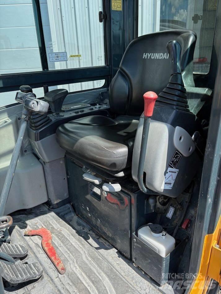 Hyundai R25Z-9 AK Mini excavadoras < 7t
