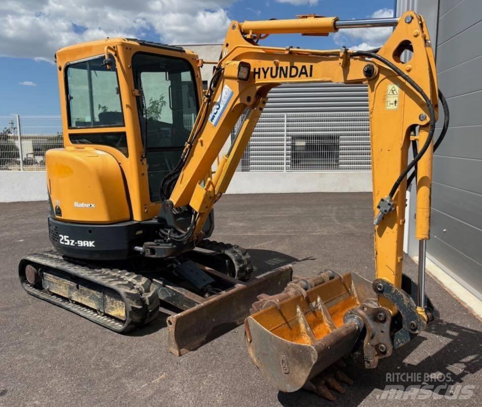 Hyundai R25Z-9 AK Mini excavadoras < 7t
