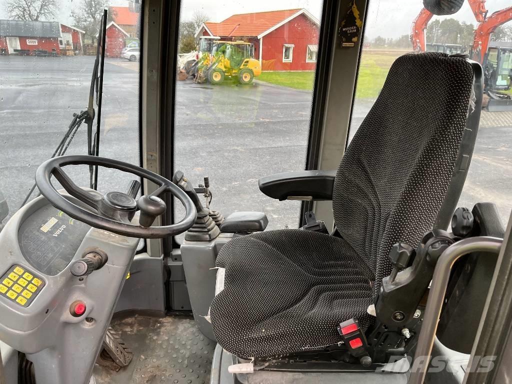 Volvo L 30 B Pro Cargadoras sobre ruedas