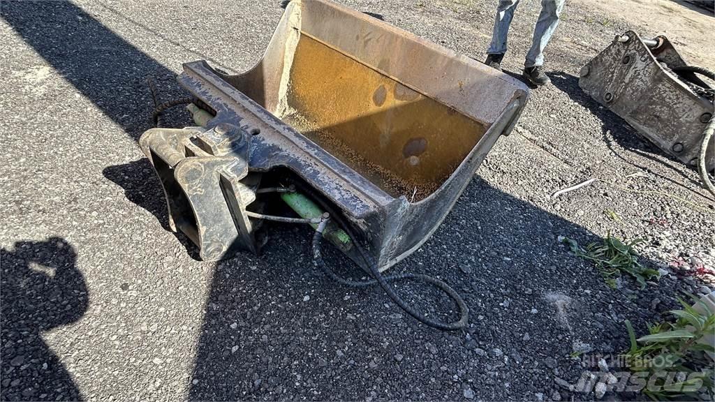 JCB 4CX PRO Retrocargadoras