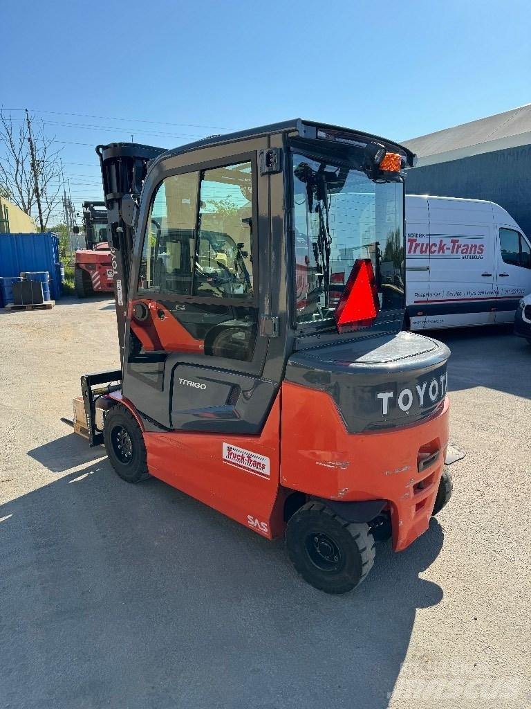 Toyota 9FBM30T Carretillas de horquilla eléctrica