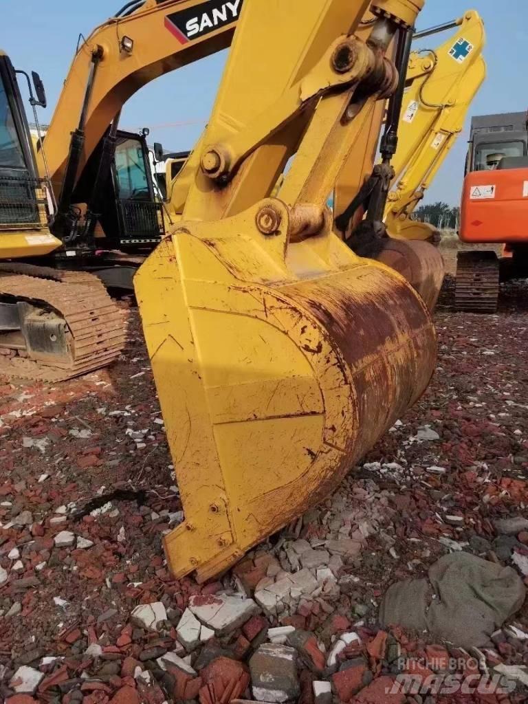 Komatsu PC 210 Excavadoras de cadenas