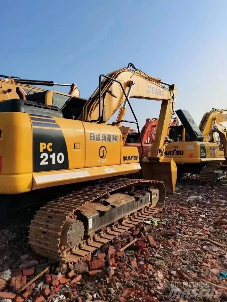 Komatsu PC 210 Excavadoras de cadenas