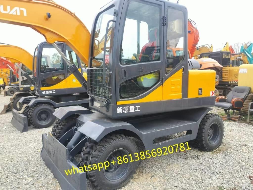 Xinyuan XYB75-9 Excavadoras de ruedas