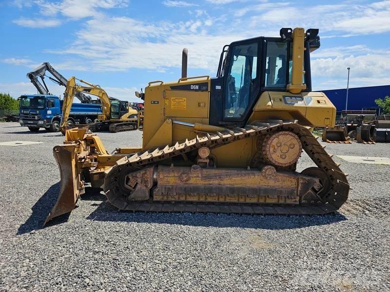 CAT D 6 N LGP Buldozer sobre oruga
