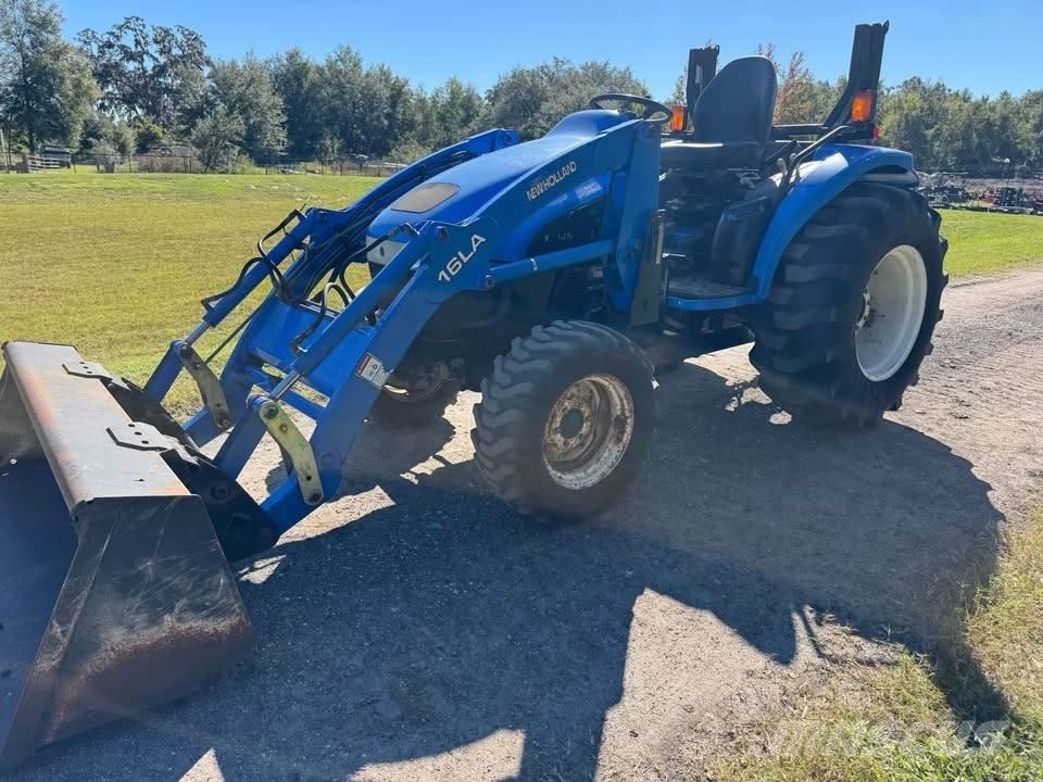 New Holland TC 35 Tractores