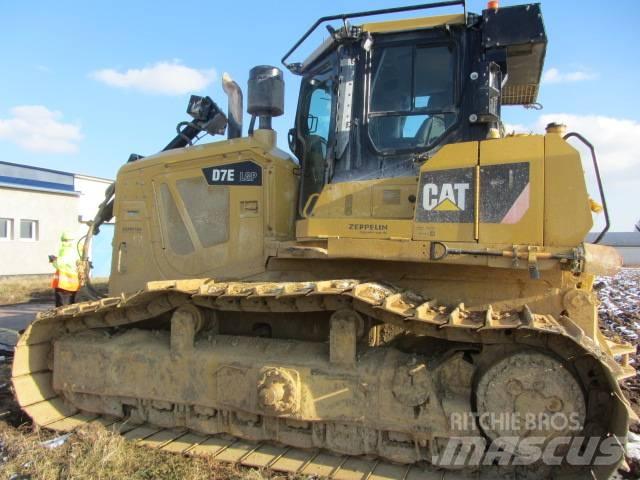 CAT D 7 E Buldozer sobre oruga