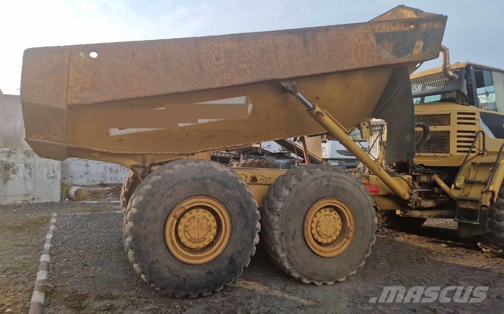 CAT 730 Dúmpers articulados