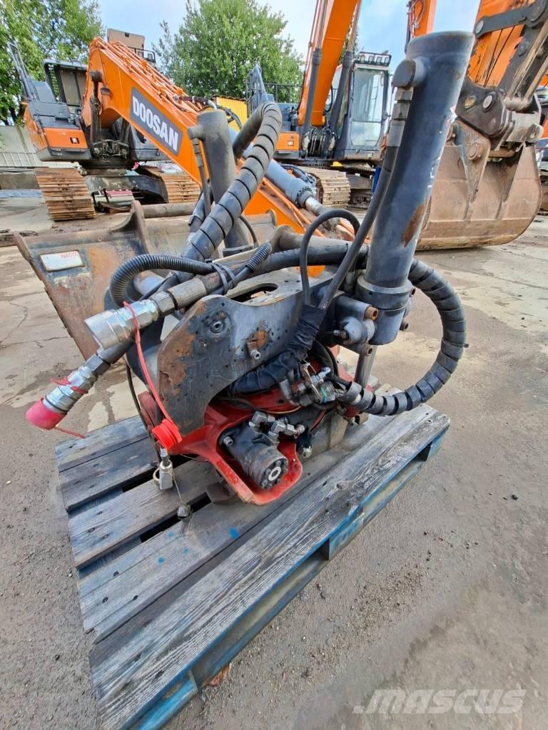 Doosan DX140W-5 Excavadoras de ruedas