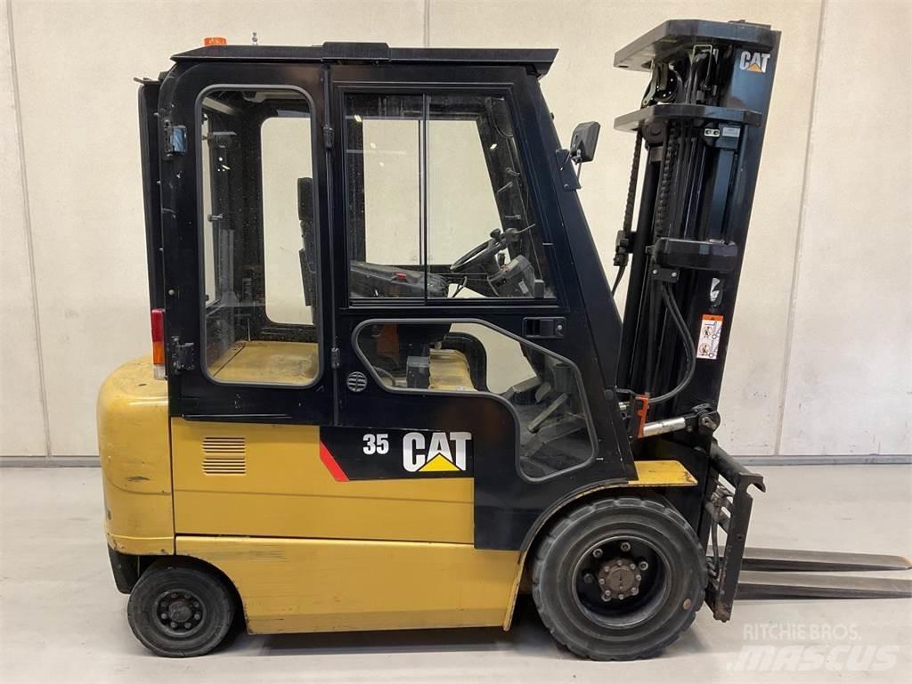 CAT EP15KRT Carretillas de horquilla eléctrica