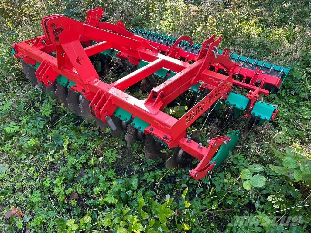 Agro-Masz BT30 Gradas de discos