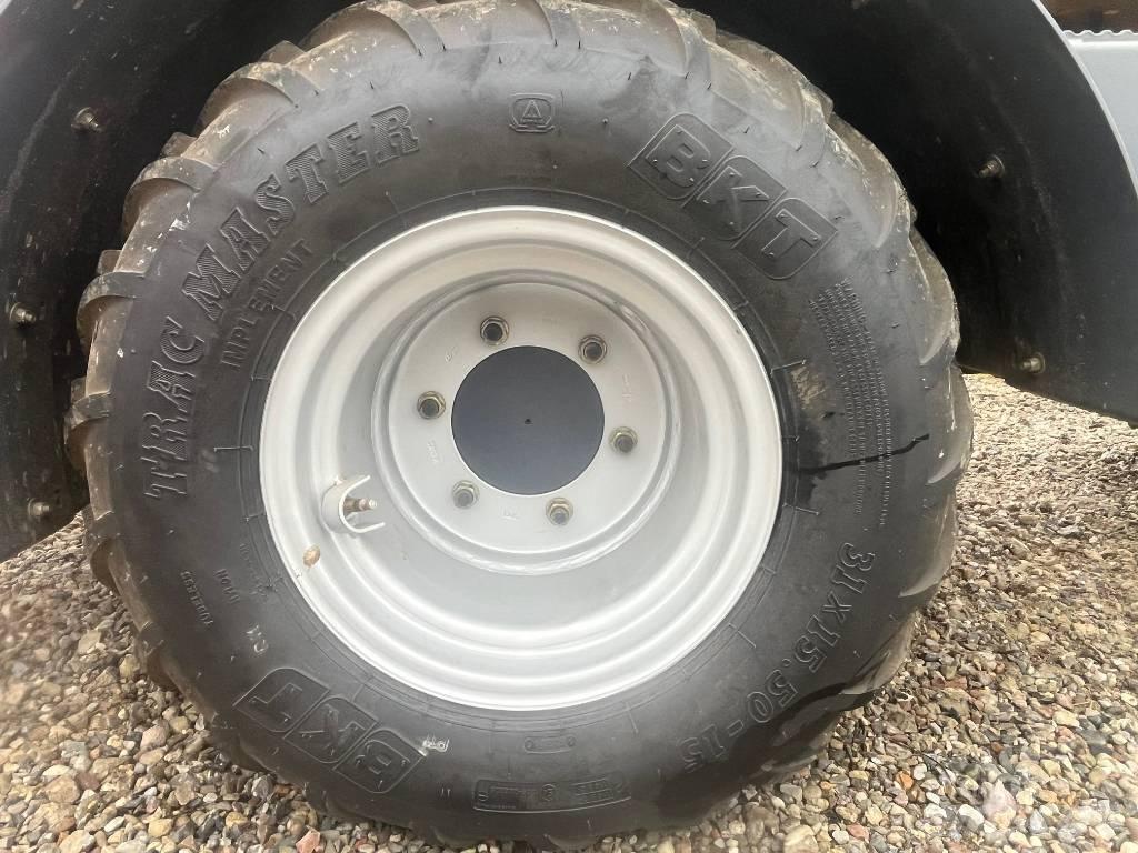 Eurotrac W12F XL Palas cargadoras