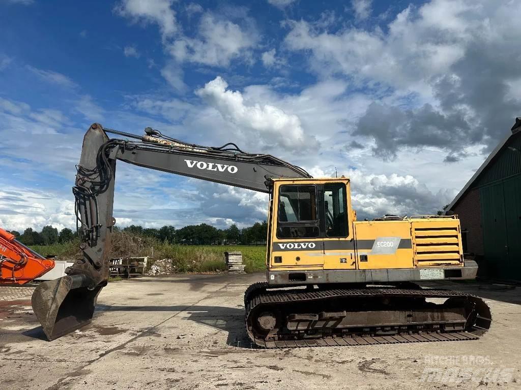 Volvo EC200 Excavadoras de cadenas