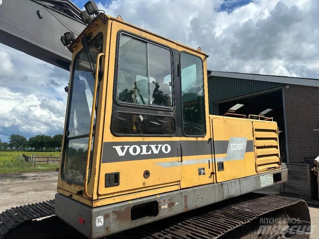 Volvo EC200 Excavadoras de cadenas