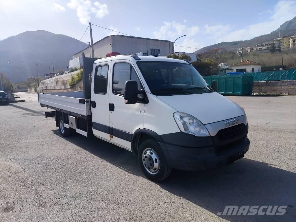 Iveco Daily 50 C15 Camiones caja cerrada