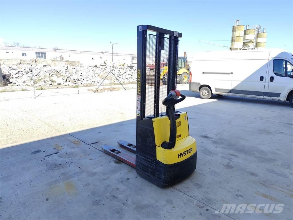 Hyster S1.0E Apiladores eléctricos